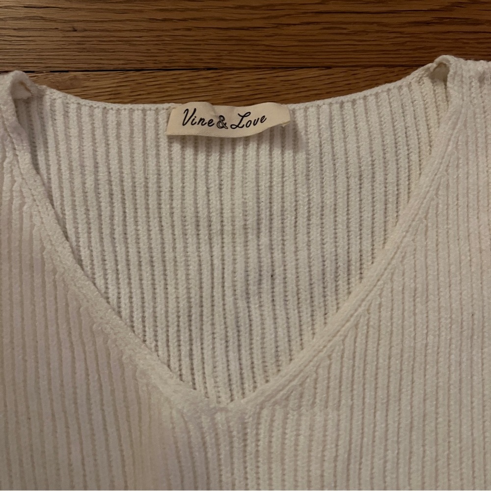 Vine & Love White and Green Striped Sweater - Picture 4 of 4